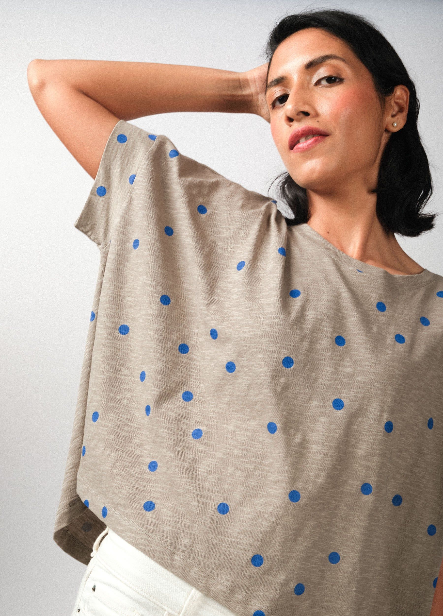 Shadow Polka Easy Tee