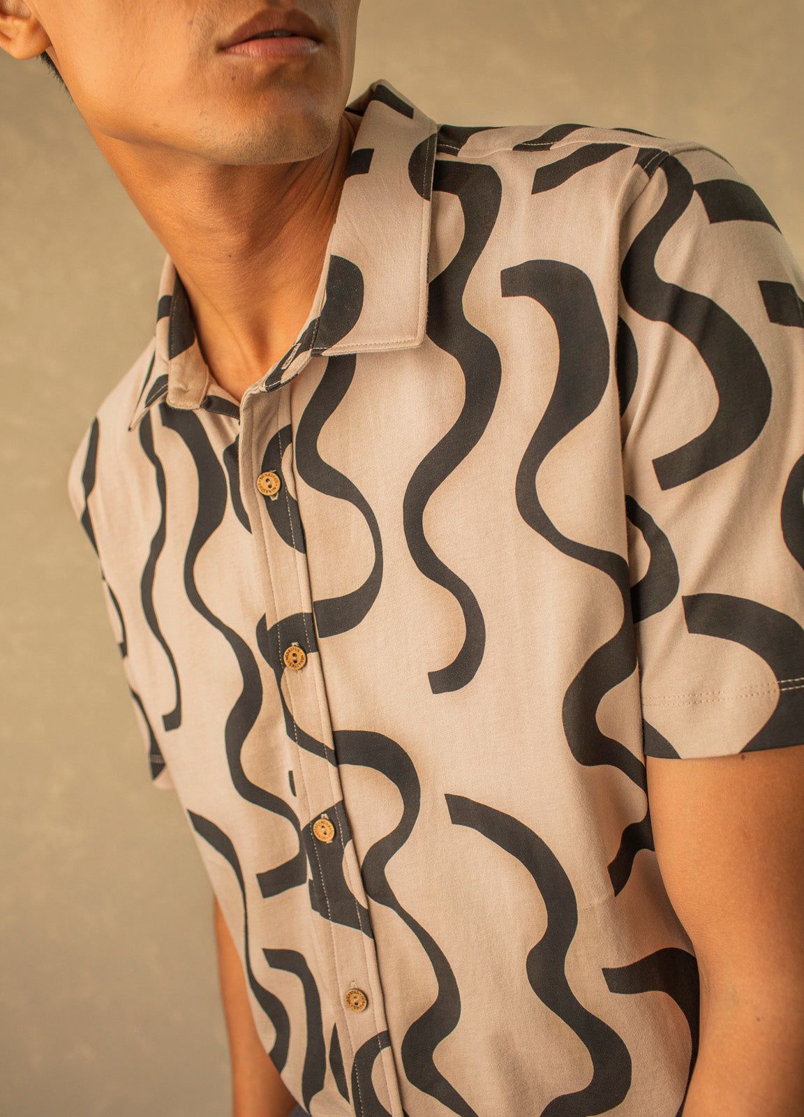 Ripple Half-Sleeve Shirt